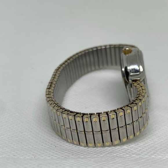 Vanity fair women date watch vintage 23mm round two tone size 6.5” running - Picture 6 of 7